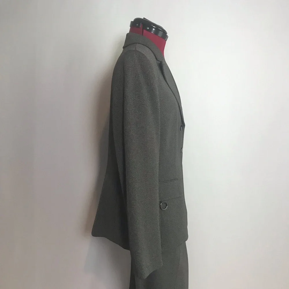 Tahari ASL Pantsuit Women's Petite Size 12P Grey 2-Piece Set Blazer & Pant - Picture 3 of 12